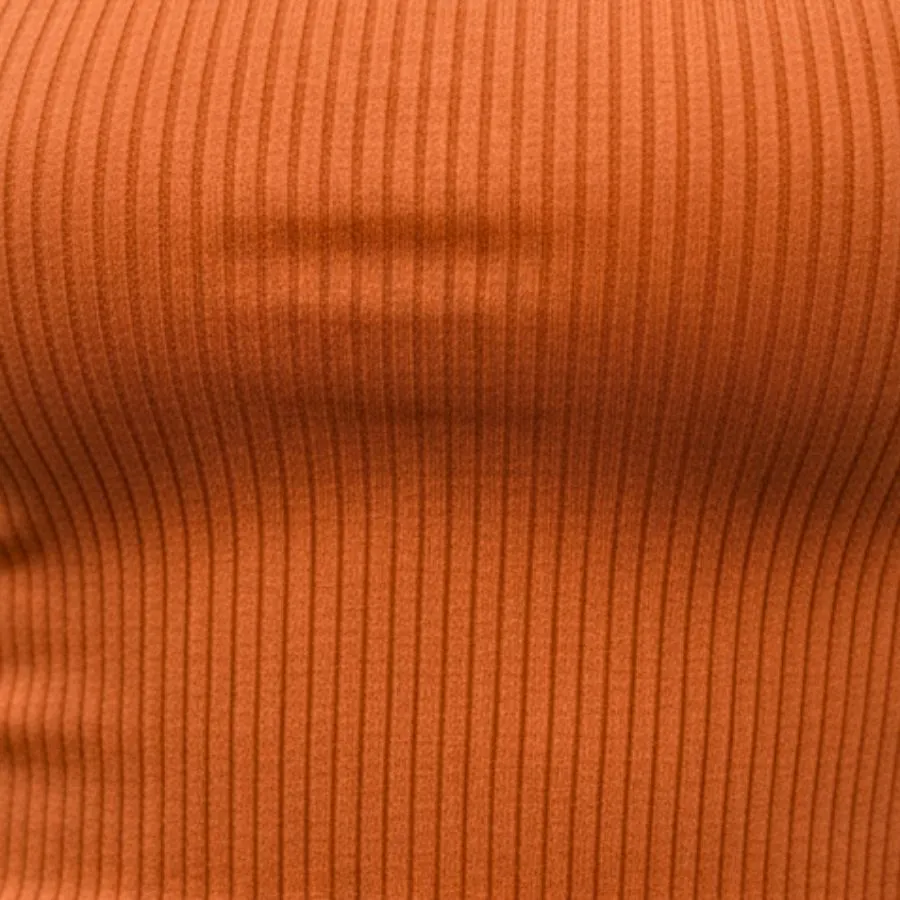 GIGI-01-A TOP SIN TIRANTES 2P 4590